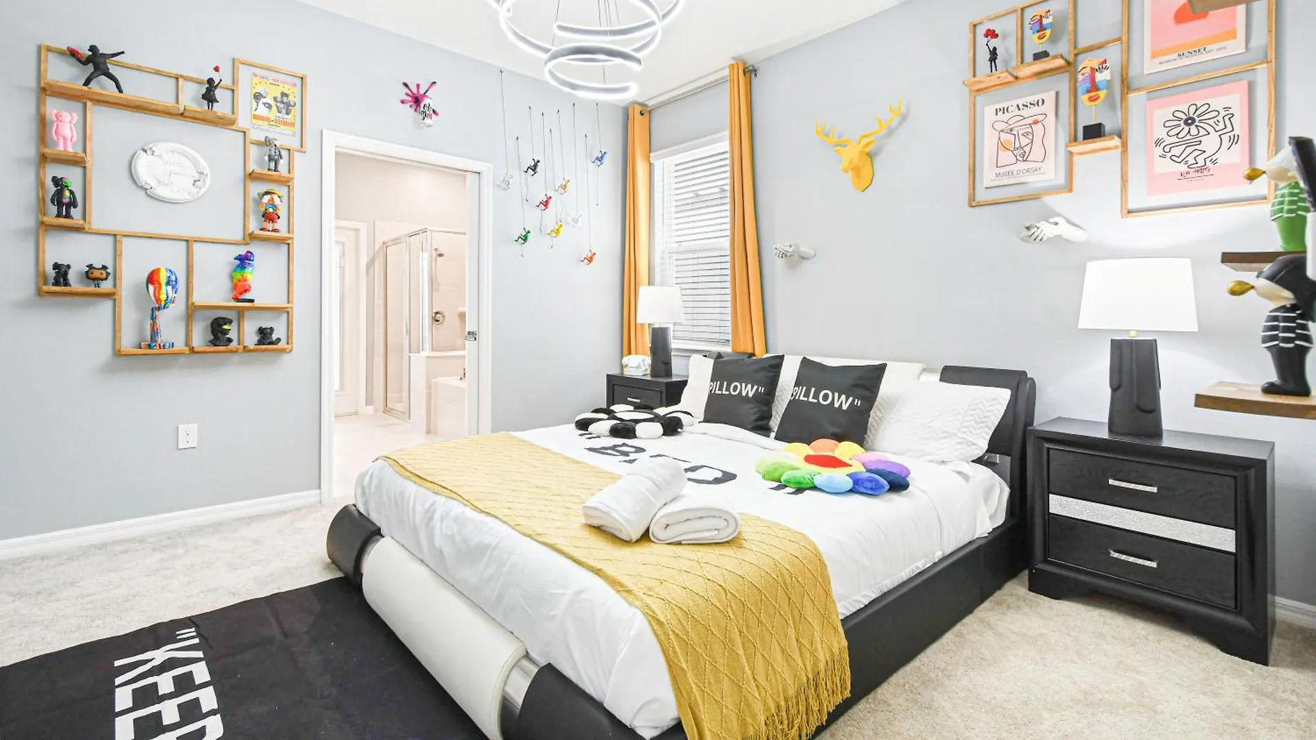 Luxury Stay: Pool, Game Room, Theater Near Disney Davenport United States