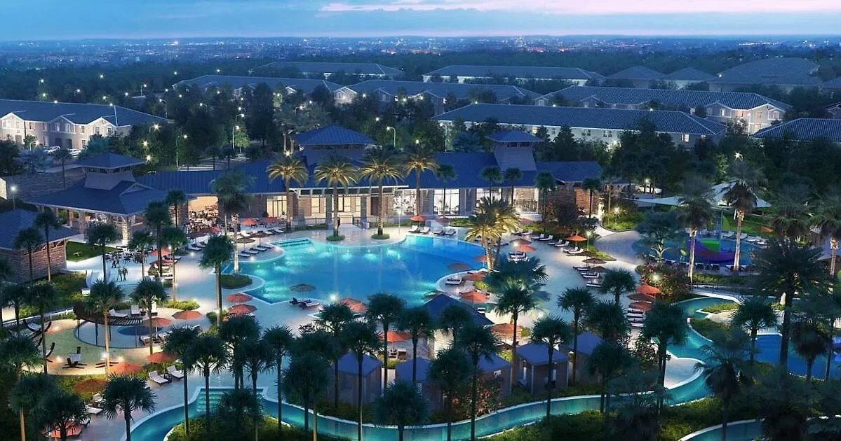 Luxury Stay: Pool, Game Room, Theater Near Disney Davenport