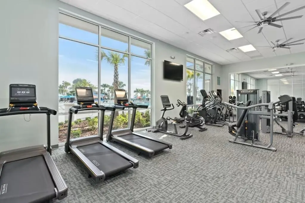Dom wakacyjny Luxury Stay: Pool, Game Room, Theater Near Disney Davenport