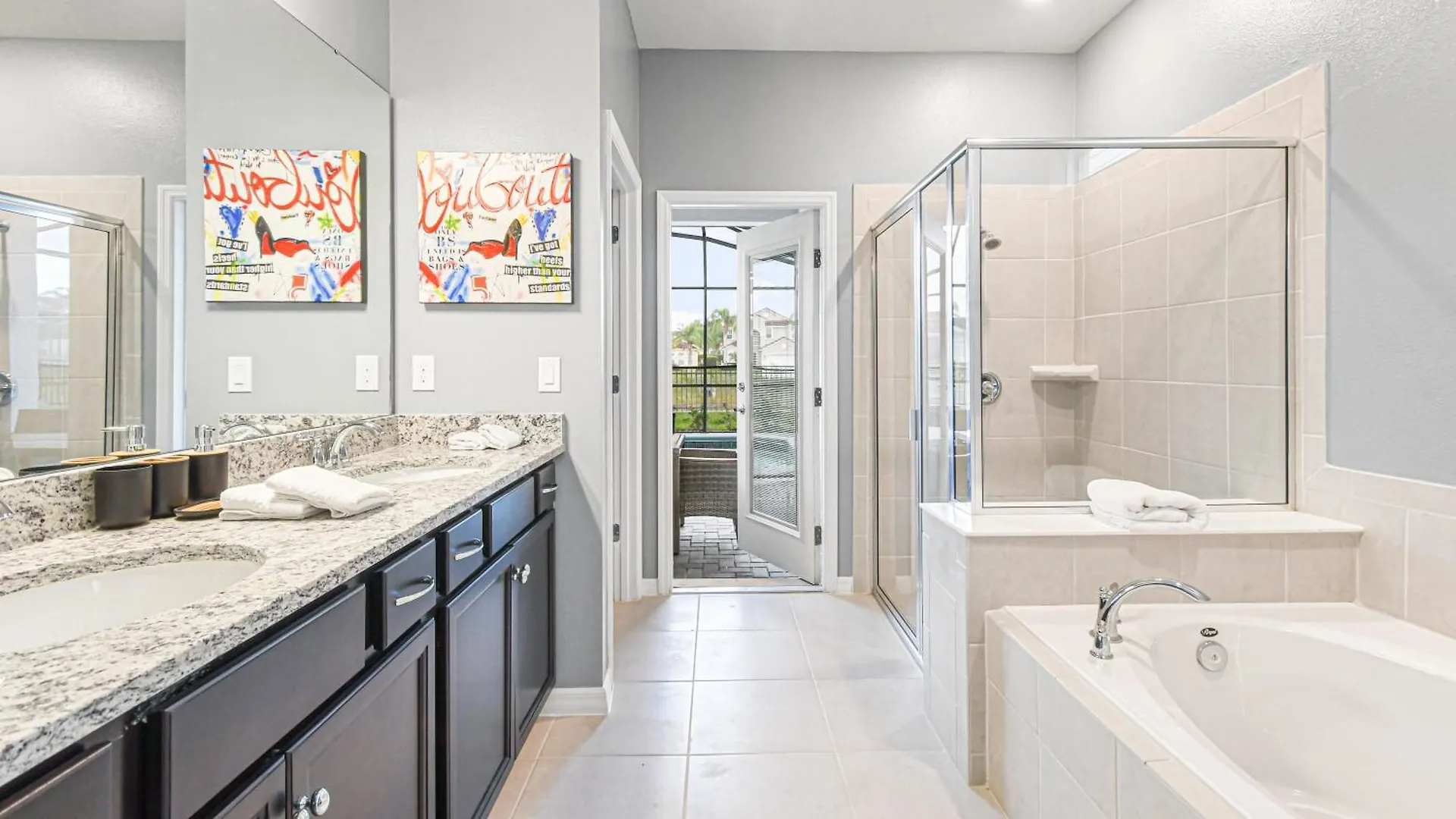 Luxury Stay: Pool, Game Room, Theater Near Disney Davenport Dom wakacyjny