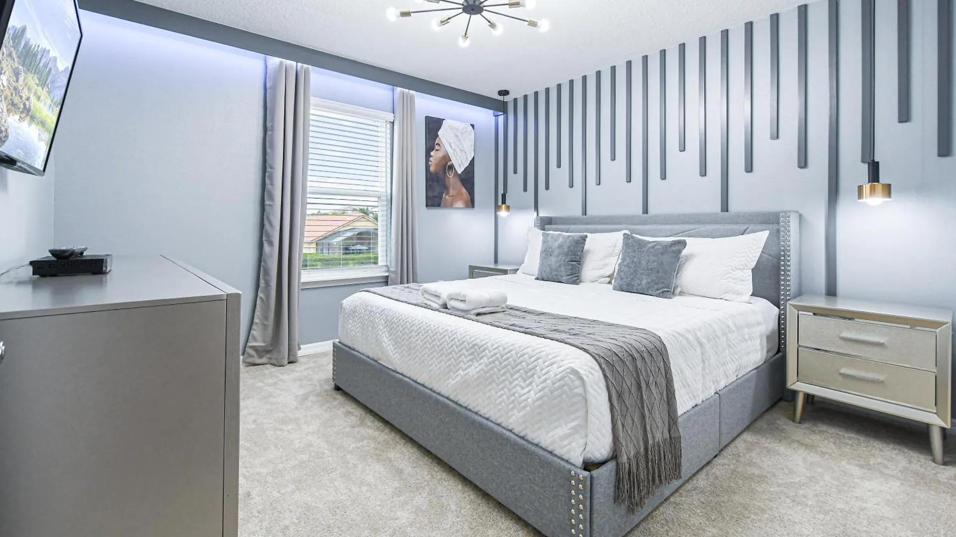 Luxury Stay: Pool, Game Room, Theater Near Disney Davenport